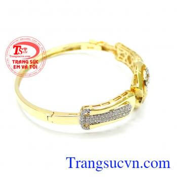 Bán sản phẩm vòng tay vàng tây chế tác từ vàng 10k chanel thương hiệu nổi tiếng.