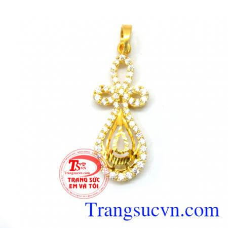 Nữ trang Mặt dây chuyền hàng hiệu đảm bảo chất lượng vàng, dây chuyền nữ đảm bảo uy tín, dây chuyền vàng đeo cùng mặt dây món quà ý nghĩa,bán sản phẩm trên toàn quốc giao hàng tận nơi