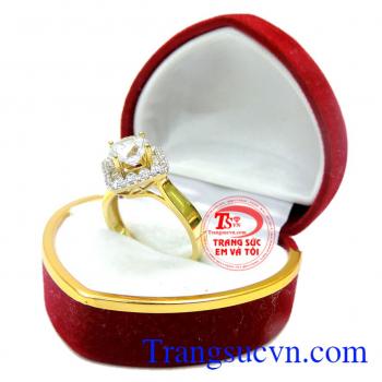 Nhẫn kim cương nữ tính thời trang nhẫn nữ vàng đá trắng nhỏ dành cho nữ.