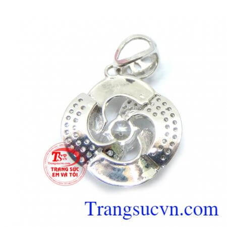 Mặt dây chuyền vàng 