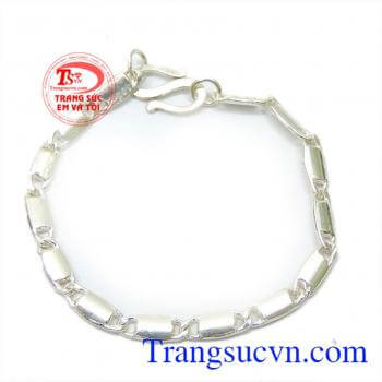 Lắc bạc đẹp cho bé yêu