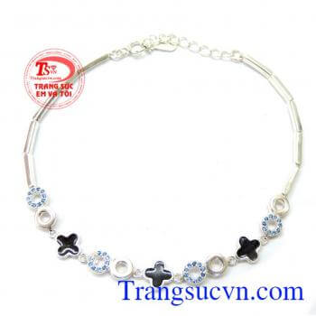 Lắc bạc nữ đẹp thời trang