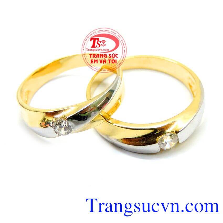 Đôi nhẫn cưới tình yêu cao đẹp thiết kế nhẫn cưới vàng đẹp chất lượng thể hiện dược tình yêu bền chặt của đôi trai gái yêu nhau đẹp giá rẻ