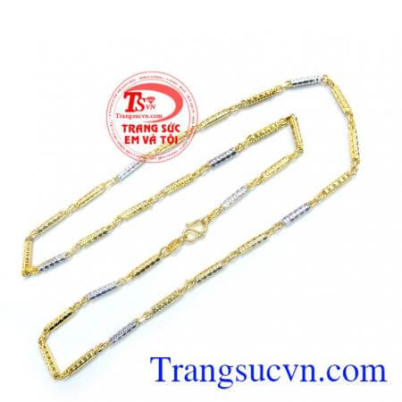 Dây chuyền nam sang trọng, thời trang