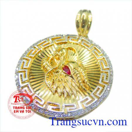 là món trang sức làm bạn luôn nổi bật nhất hợp trang phục tôn lên được vẻ đẹp cao quý, Mặt rồng cá tính cho nam đẹp