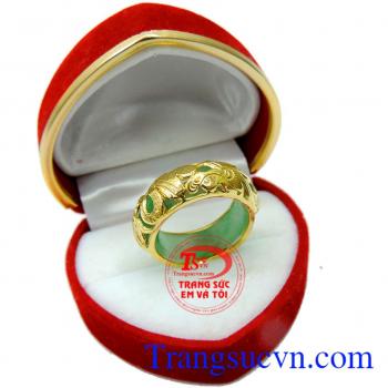 Nhẫn ngoc bọc rồng sang trọng bọc vàng chất lượng kiểu dáng rồng đẹp quyền uy