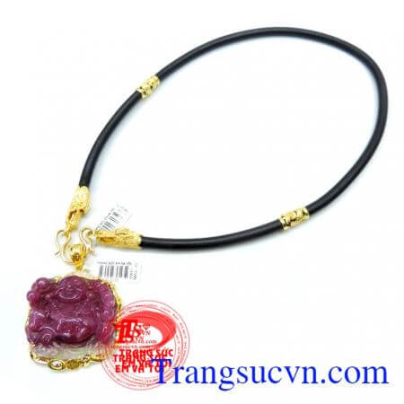 và thường được tặng làm quà cho phái mạnh đeo hợp phong thủy giúp cho người đeo cảm thấy yên bình và an toàn bộ mặt dây chuyền nam, Bộ dây da bọc rồng mặt turmalin đẹp, Bộ dây da bọc rồng mặt turmalin đẹp