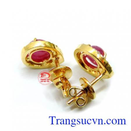 Hoa tai ruby mang lại may mắn đẹp