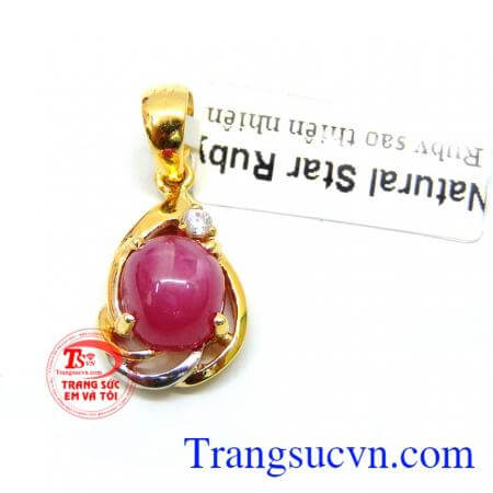 Mặt nữ ruby thiên nhiên cá tính đẹp