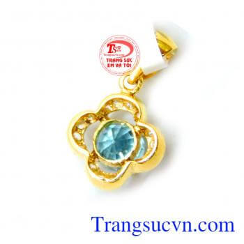 Mặt nữ zircon quý phái tinh tế, đeo hợp phong thủy