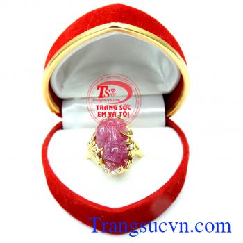 Nhẫn tỳ hưu nữ tính may mắn đẹp sẽ giúp gia chủ chiêu tài phát lộc, hưng vượng, đại phú đại quý.