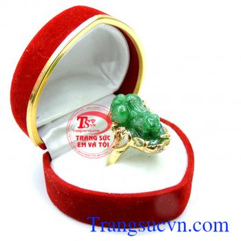 Nhẫn tỳ hưu jadeite cá tính đẹp