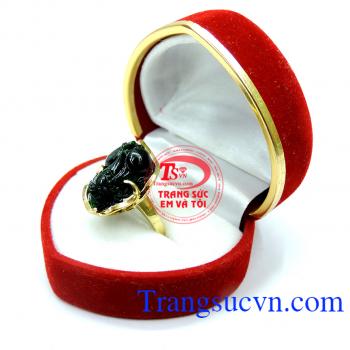 Nhẫn nữ ngọc cẩm thạch tỳ hưu may mắn. Nhẫn nữ tỳ hưu sang trọng đẹp