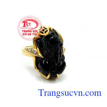 Tỳ hưu mông to mang tài lộc. Nhẫn nữ tỳ hưu nữ tính đẹp