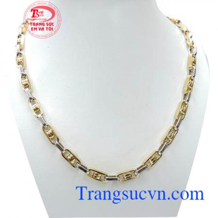 Dây chuyền nam vàng phong cách là một chàng trai cá tính, bạn thích đeo trang sức vàng