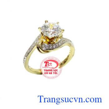 Là mặt hàng được nhiều bạn trẻ yêu thích bởi giá thành vừa phải, rất thời trang mà ý nghĩa. Nhẫn nữ đính đá điệu đà đẹp