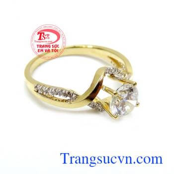 Một sự lựa chọn không thể nào tốt hơn dành cho các cô nàng cá tính. Nhẫn vàng nữ món quà yêu thương