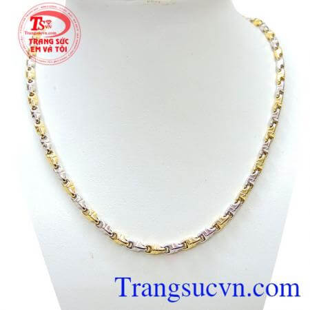 Dây chuyền nam họa tiết đẹp vậy sợi dây chuyền nam vàng đẹp sẽ là một lựa chọn cho bạn nhé