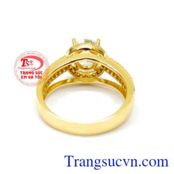 Nhẫn nữ xinh cá tính gắn đá