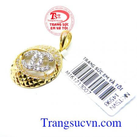 Mặt dây chanel tặng phái đẹp