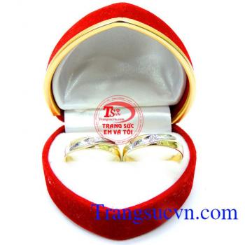 Nhẫn cưới vàng cá tính giá rẻ