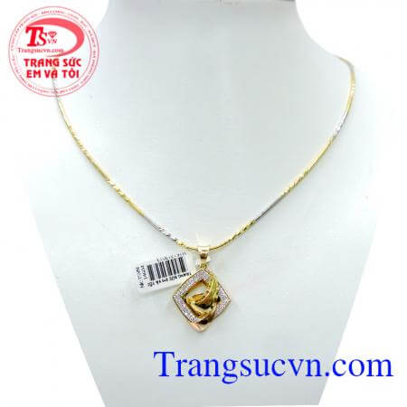 Bộ nữ trang thể hiện cá tính là một bộ trang sức đẹp, tinh tế với các họa tính nổi bật mang lại sự duyên dáng, sang trọng và quý phái