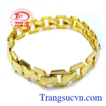 Lắc tay nam đầy cá tính với thiết kế tinh tế khéo léo. 