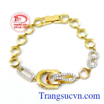 Lắc vàng 18k đeo nữ tính