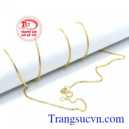 Dây chuyền nữ sợi mềm mại đẹp tạo nên nét đẹp nhẹ nhàng, duyên dáng, quyến rũ và thời trang cho bạn gái
