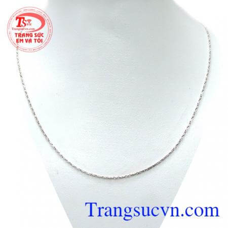 Dây chuyền vàng cho phái đẹp là sản phẩm cũng như món quà ý nghĩa nhất phù hợp làm quà tặng cho bạn gái hay cho những người phụ nữ mà bạn yêu thương