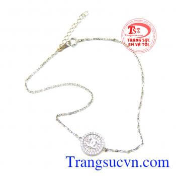 mang đến vẻ đẹp cho tất cả các bạn nữ giúp bạn thêm phần nữ tính, xinh xắn