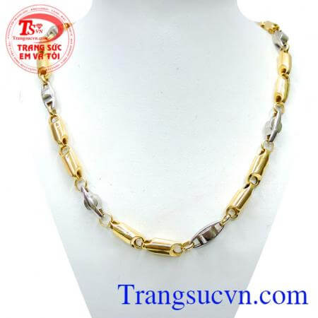 Dây chuyền 18k thể hiện đẳng cấp thiết kế tinh tế đẹp cho phái mạnh thể hiện được sự phong cách mạnh mẽ, sắc sảo
