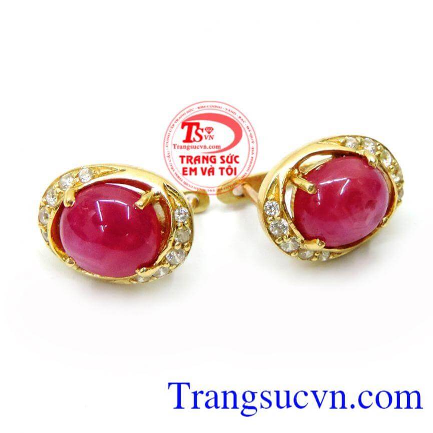 Đôi hoa tai ruby dịu dàng