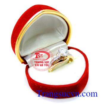 Hợp thời trang hợp trang phục mang lại vẻ đẹp nữ tính. Nhẫn nữ vàng 18k đính đá đẹp