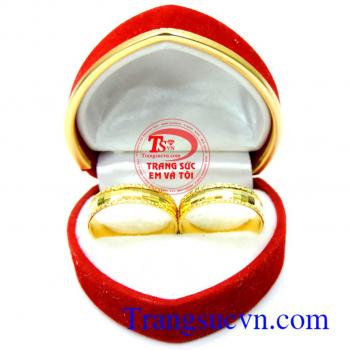 Đôi nhẫn cưới PLAY sáng bóng