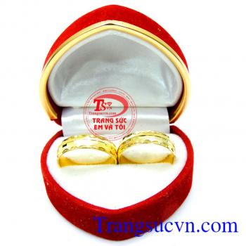 Đôi nhẫn cưới kỉ vật tình yêu