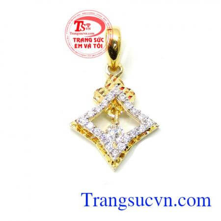 Mặt nữ vàng tây đẹp, mang lại sự yêu thương, thể hiện sự sang trọng, mang lại vẽ đẹp cho phái nữ