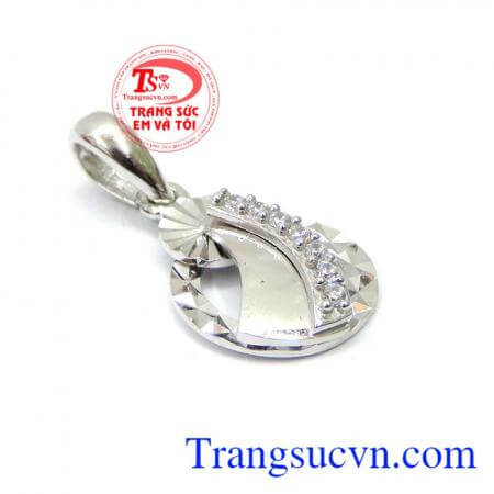 Mặt nữ vàng trắng đẹp được nhiều người ưa chuộng, tin tưởng sự dụng trong nhiều năm