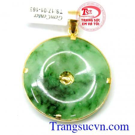 Mặt rồng đeo phong thủy