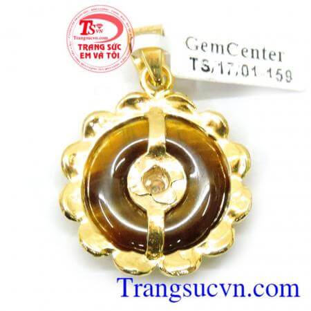 Mặt dây đá bọc vàng duyên dáng