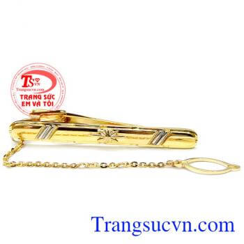 Công ty Trang Sức Em Và Tôi chuyên thiết kế và chế tác Kẹp caravat vàng theo yêu cầu,vàng 18k 14k 10k. Kẹp caravat hà nội