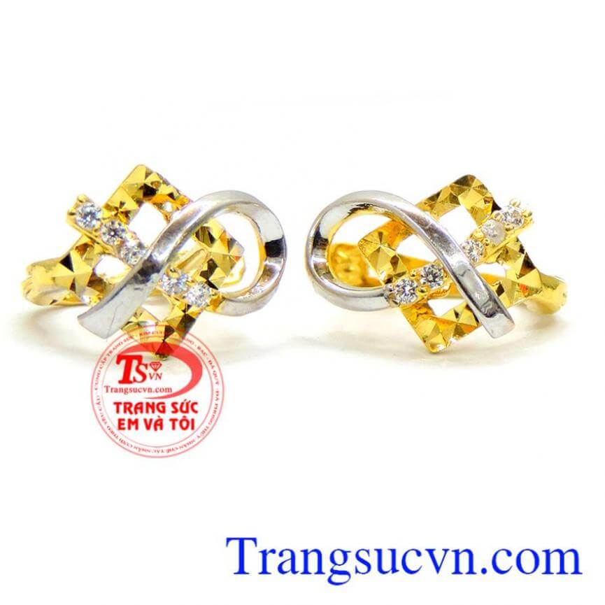 Hoa tai vàng cho nữ giới