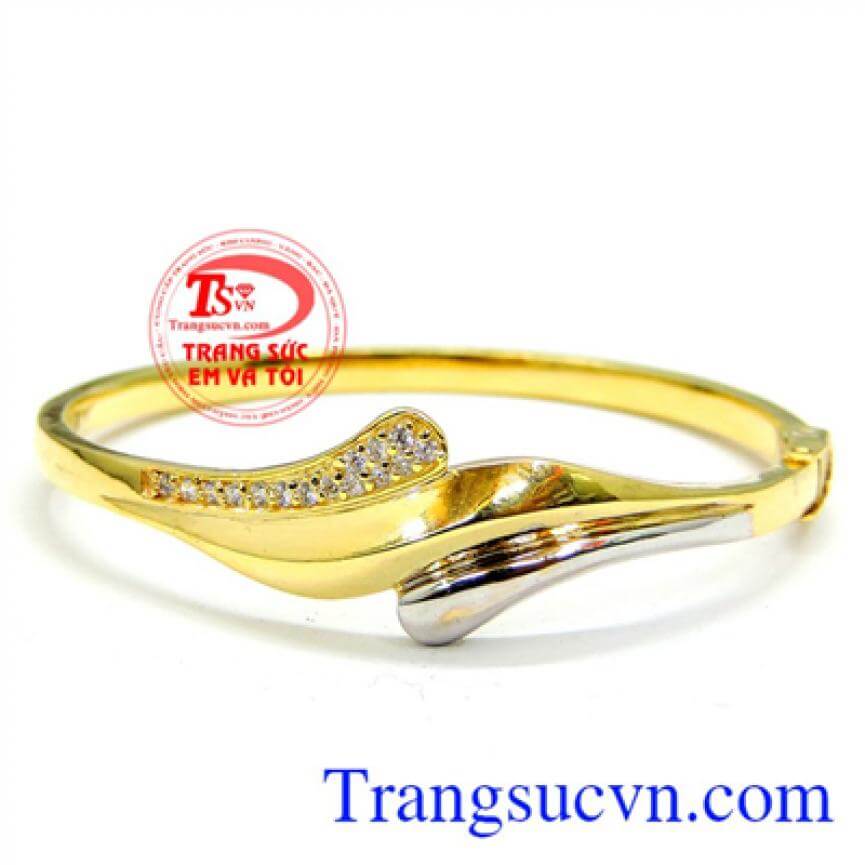 Vòng tay vàng hạnh phúc