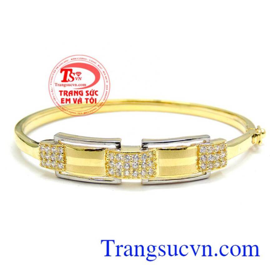 Chiếc vòng vàng bắc cầu tình yêu