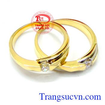 Nhẫn cưới chế tác đẹp nhập khẩu nguyên chiếc