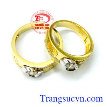 Nhẫn cưới chế tác đẹp nhập khẩu nguyên chiếc