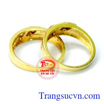 Nhẫn cưới chứng nhân tình yêu giữa đời hôm nay