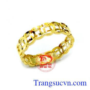 Thiết kế đơn giản. Nhẫn nữ kim tiền