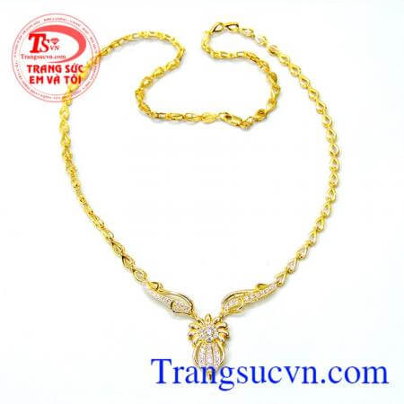 Kiềng vàng xuân về mang may mắn suốt cả năm.