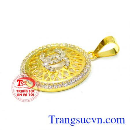 Mặt dây chuyền vàng nữ Chanel